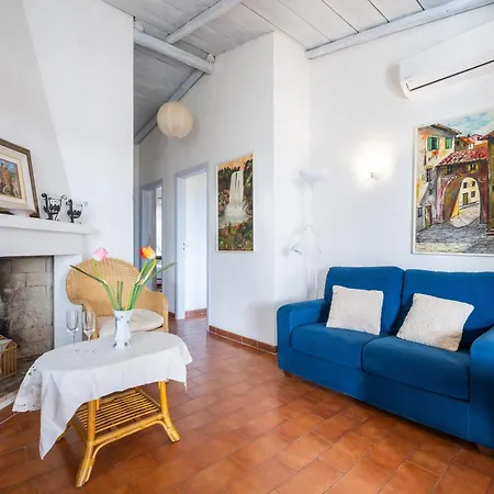 Holiday home Casa Luisella *