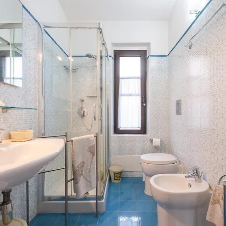 Casa Luisella Tatil Evi *